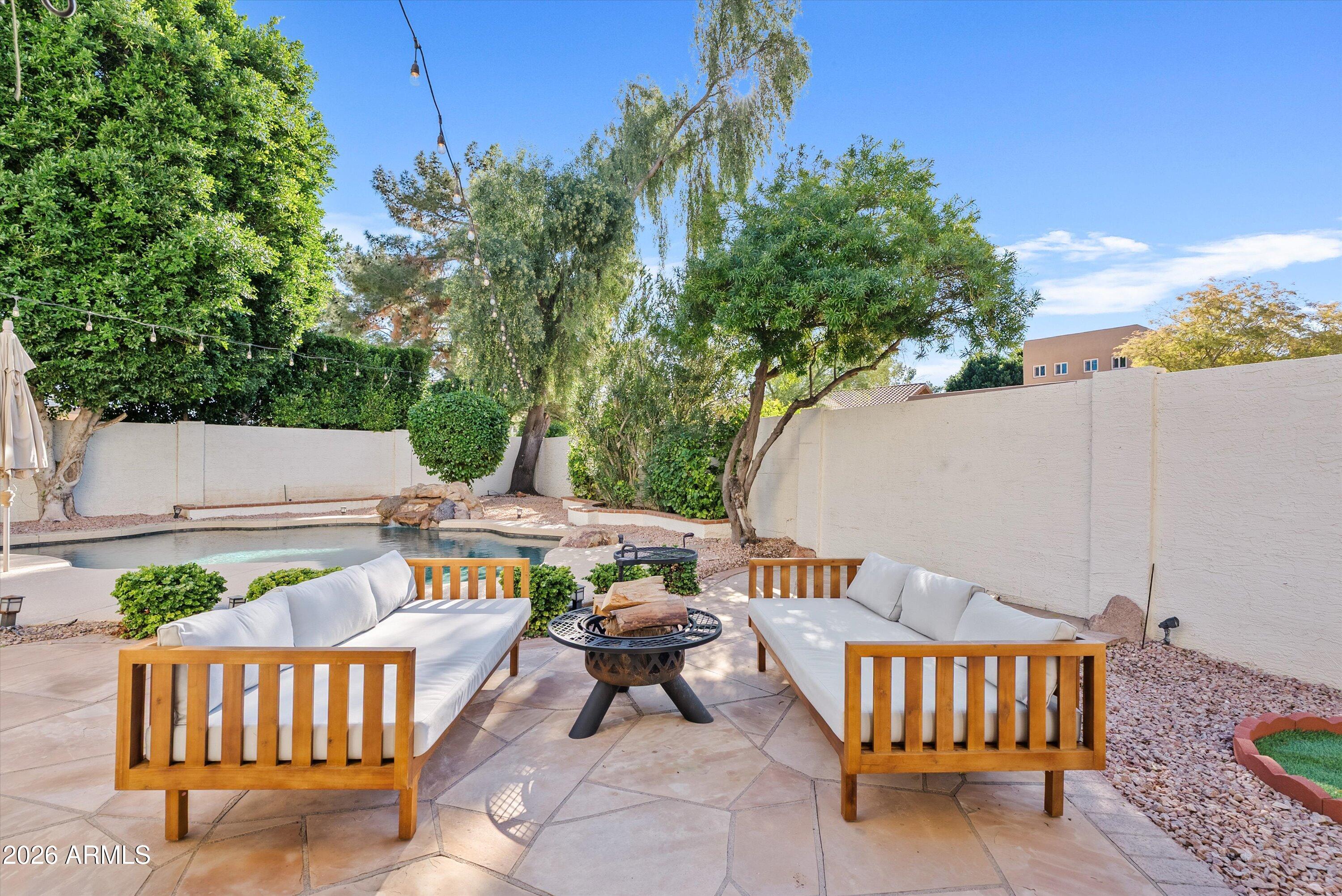 5773 W SHANNON Street