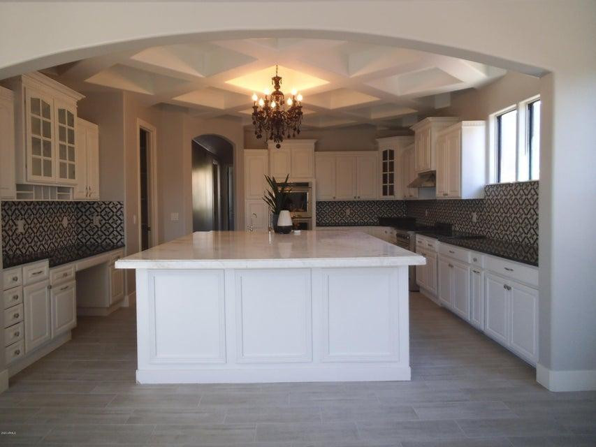 8487 E Canyon Estates Circle