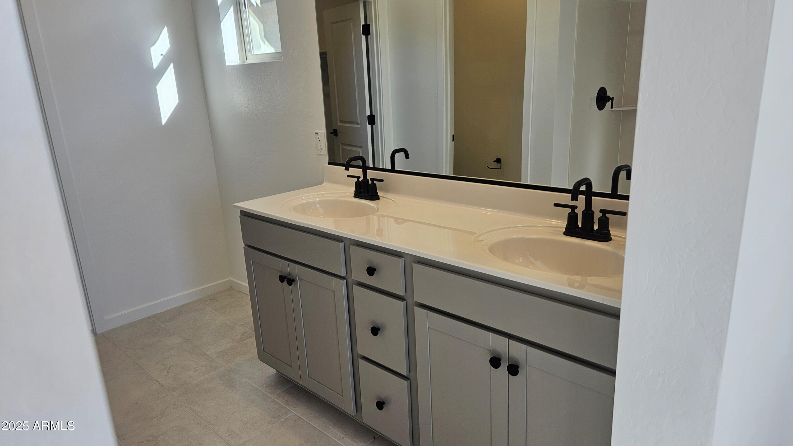 15551 W HACKAMORE Drive