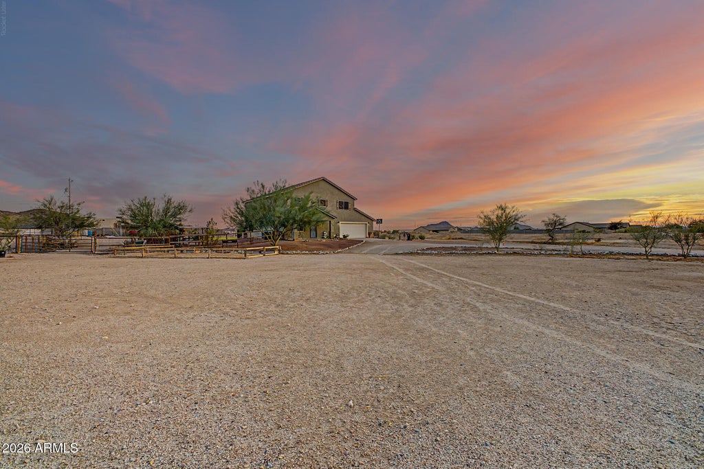 Photo of 19321 W Arlington Road, Buckeye, AZ 85326 (MLS # 7065957)