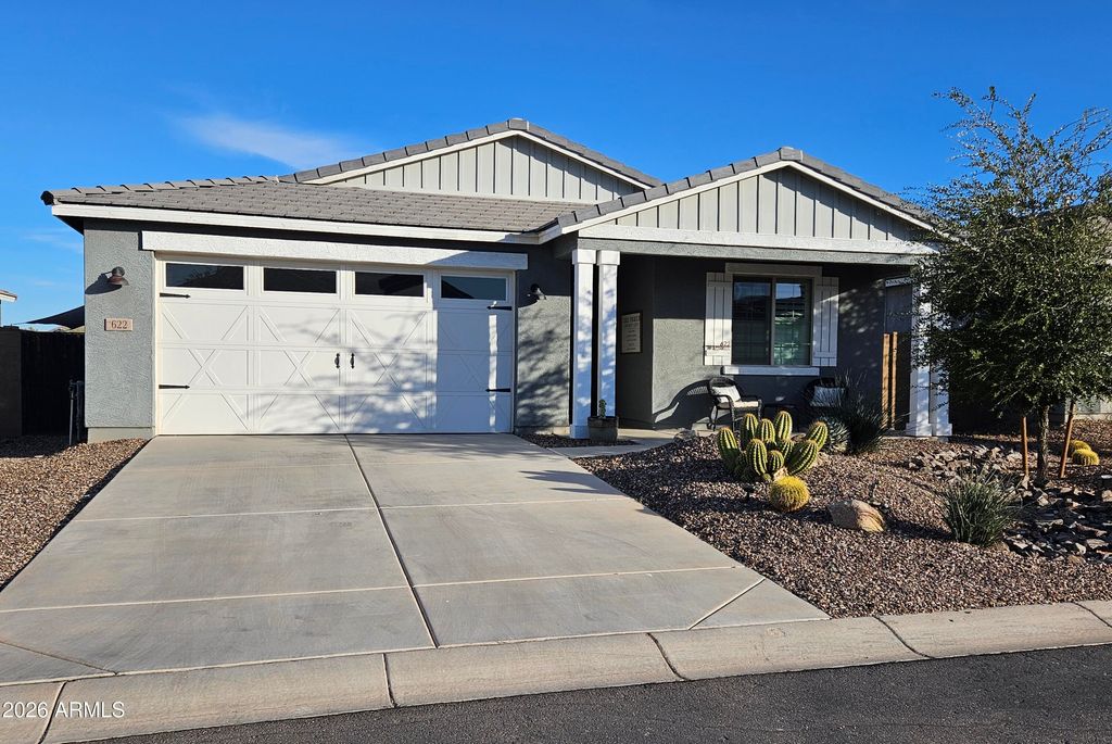 Photo of 622 W Lowell Drive, San Tan Valley, AZ 85140 (MLS # 6967914)