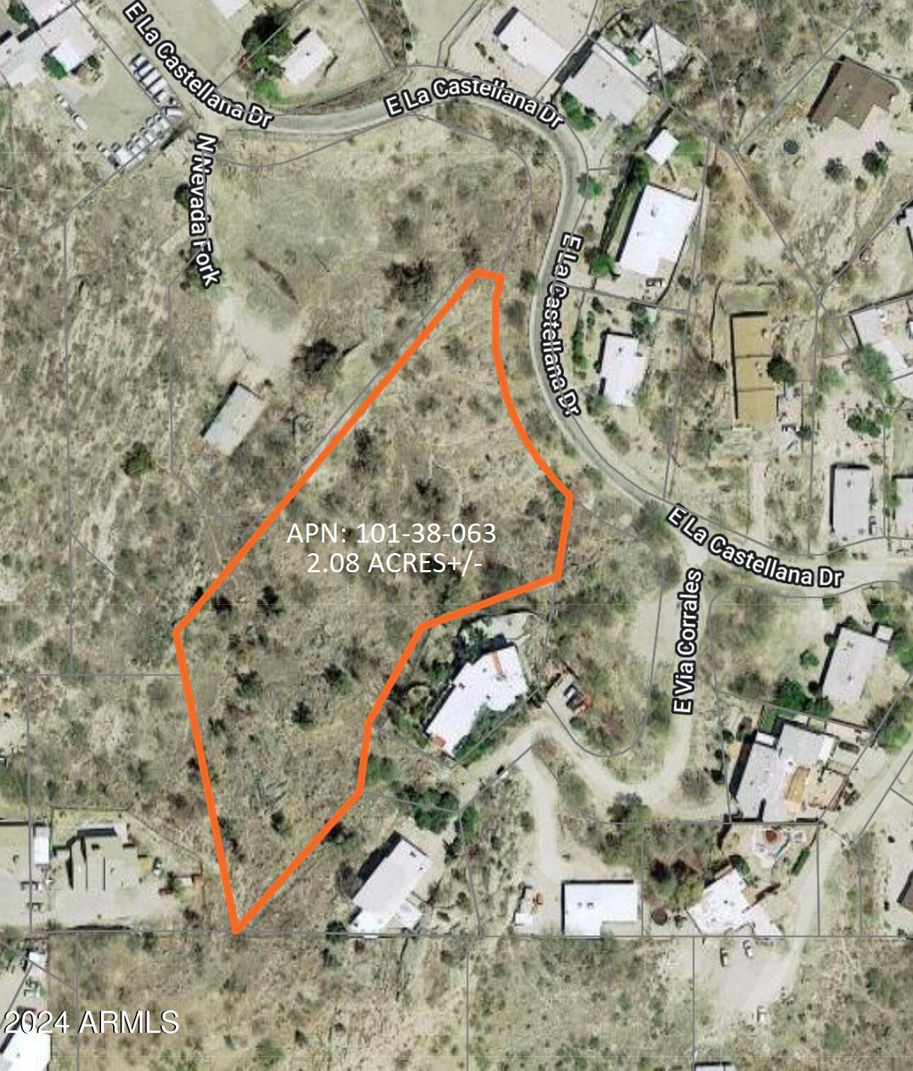 180 E LA CASTELLANA Drive -