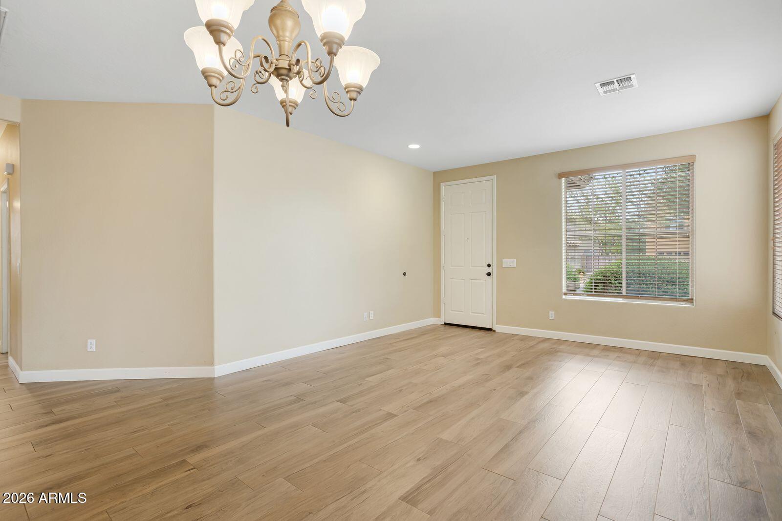 2981 E COUNTRY SHADOWS Street