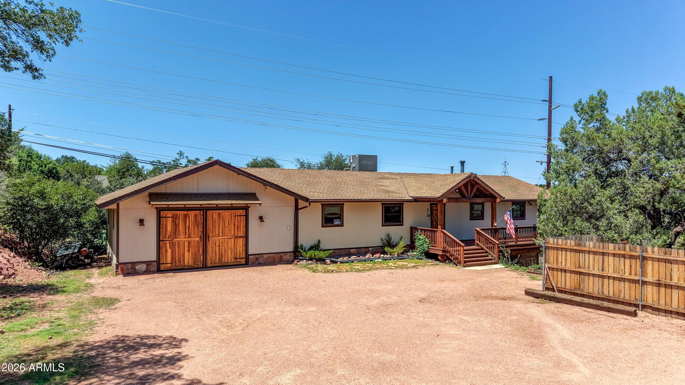 812 W RIM VIEW Road