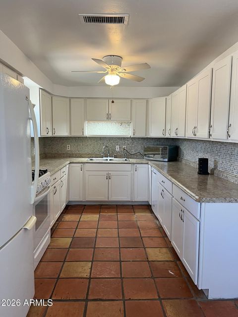 4943 W CITRUS Way Glendale AZ 85301