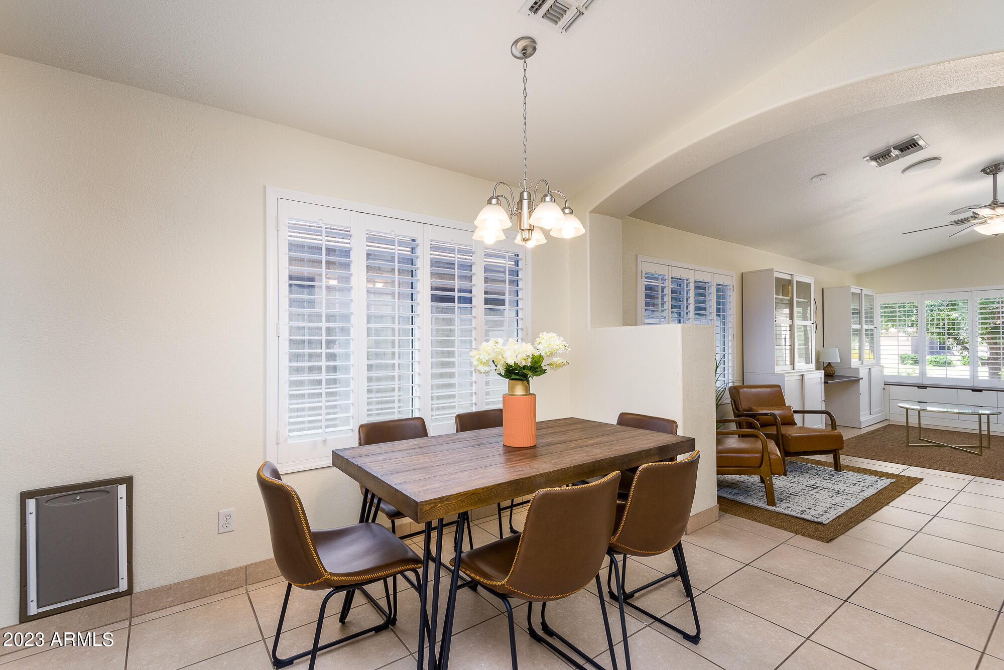 8161 W PONTIAC Drive