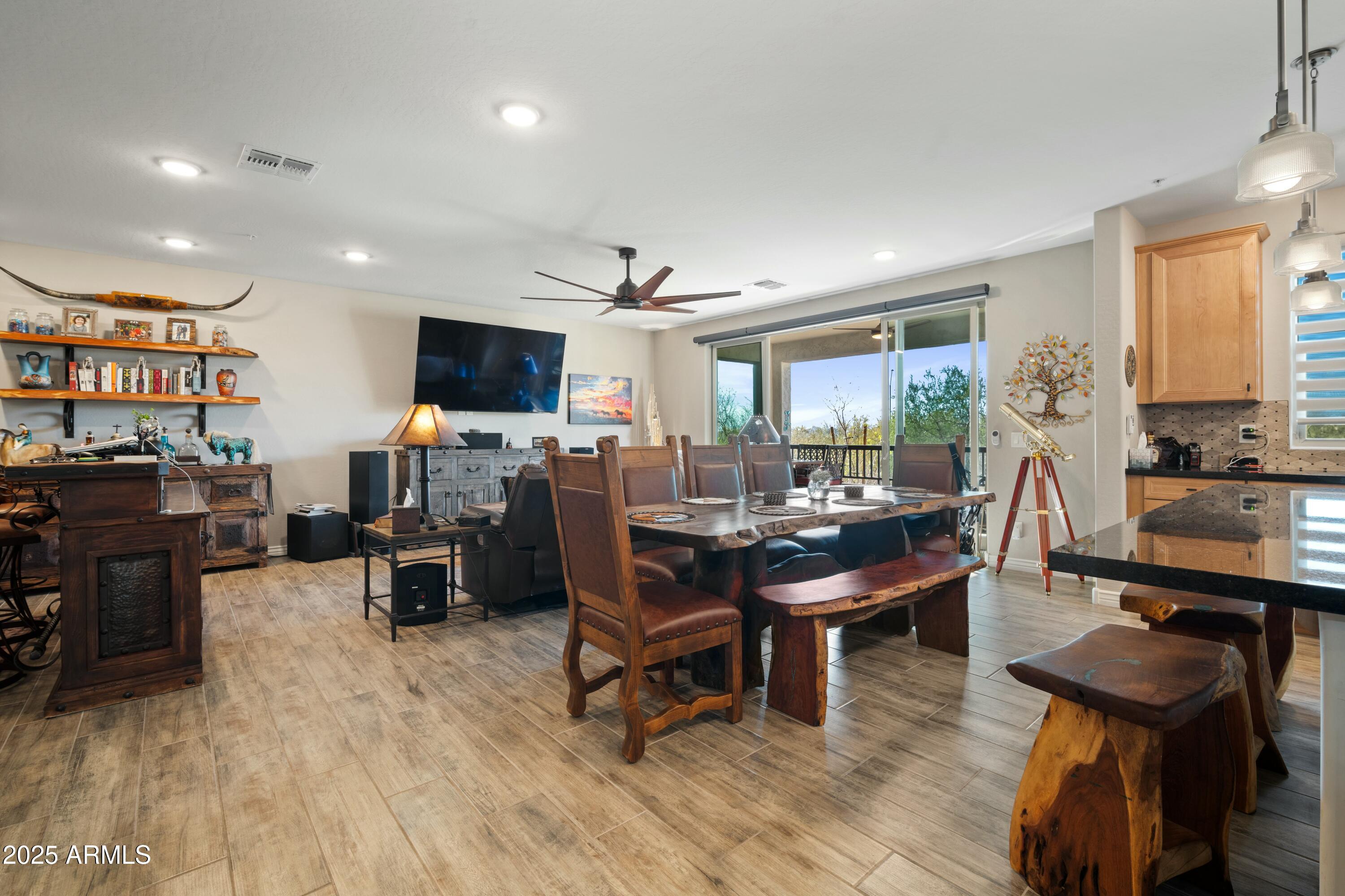 5100 E RANCHO PALOMA Drive E 1046