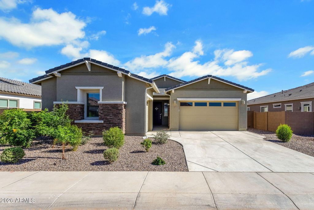 Photo of 3885 E Kenley Lane, San Tan Valley, AZ 85143 (MLS # 6985276)