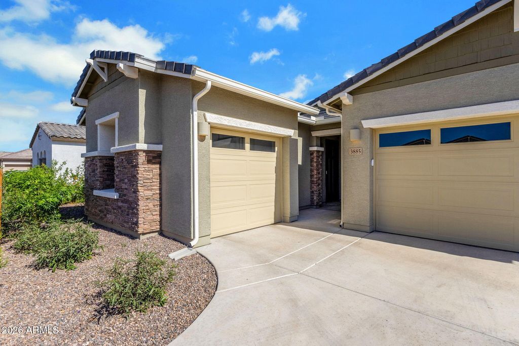 Photo of 3885 E Kenley Lane, San Tan Valley, AZ 85143 (MLS # 6985276)