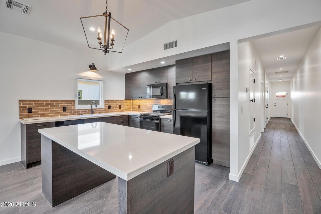 Photo of 1525 E Mckinley Street #5, Phoenix, AZ 85006 (MLS # 6989198)