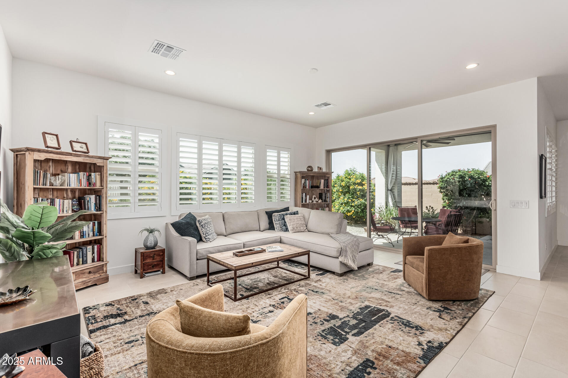 17331 W WILDWOOD Street