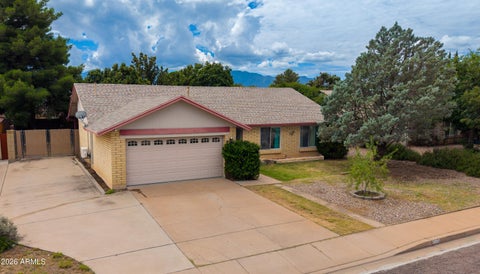 Photo of 3324 Village Drive, Sierra Vista, AZ 85635 (MLS # 7075439)