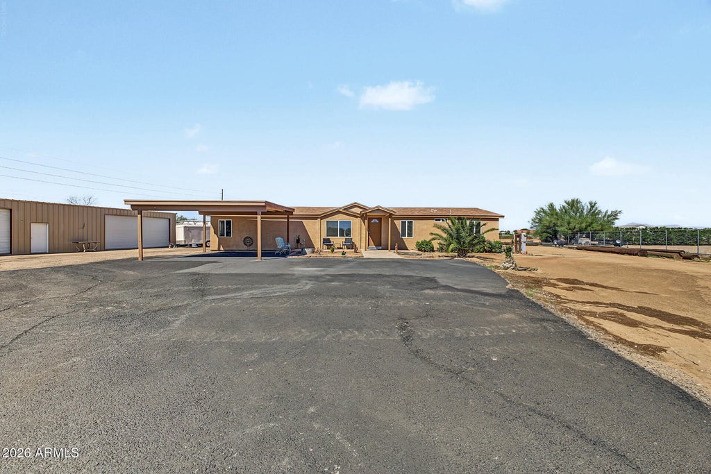 Photo of 3504 E Triple Crown Drive, San Tan Valley, AZ 85140 (MLS # 7090840)
