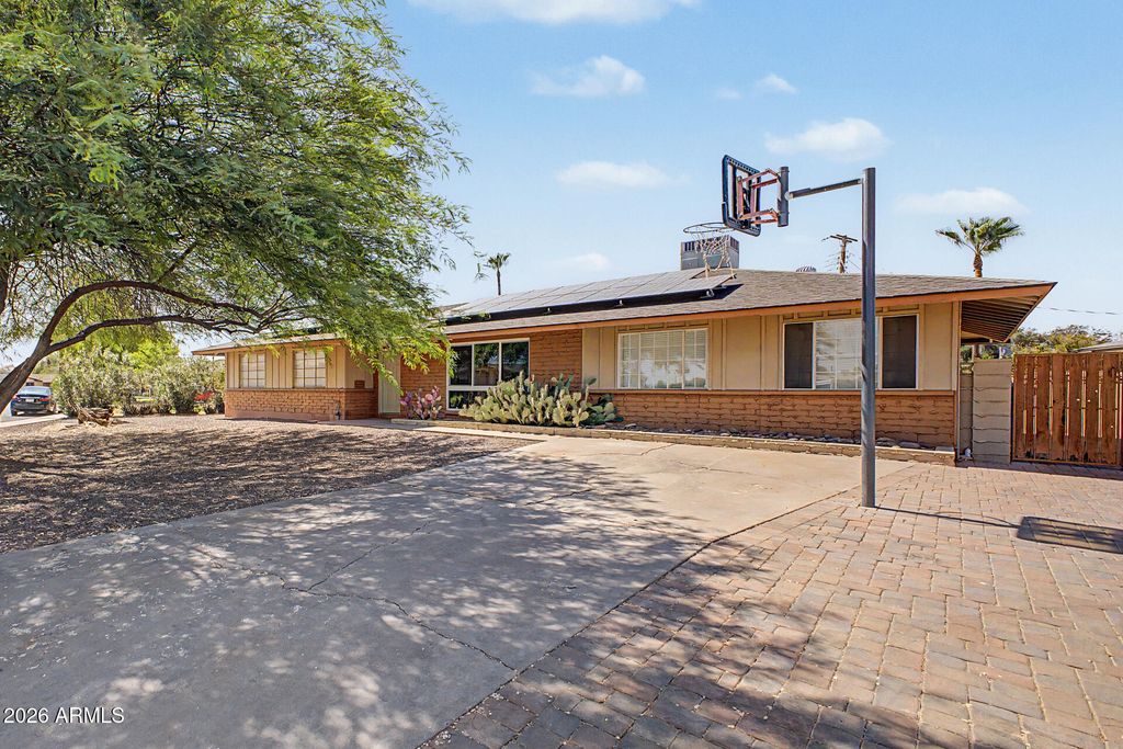 Photo of 6024 N 22nd Avenue, Phoenix, AZ 85015 (MLS # 7052959)
