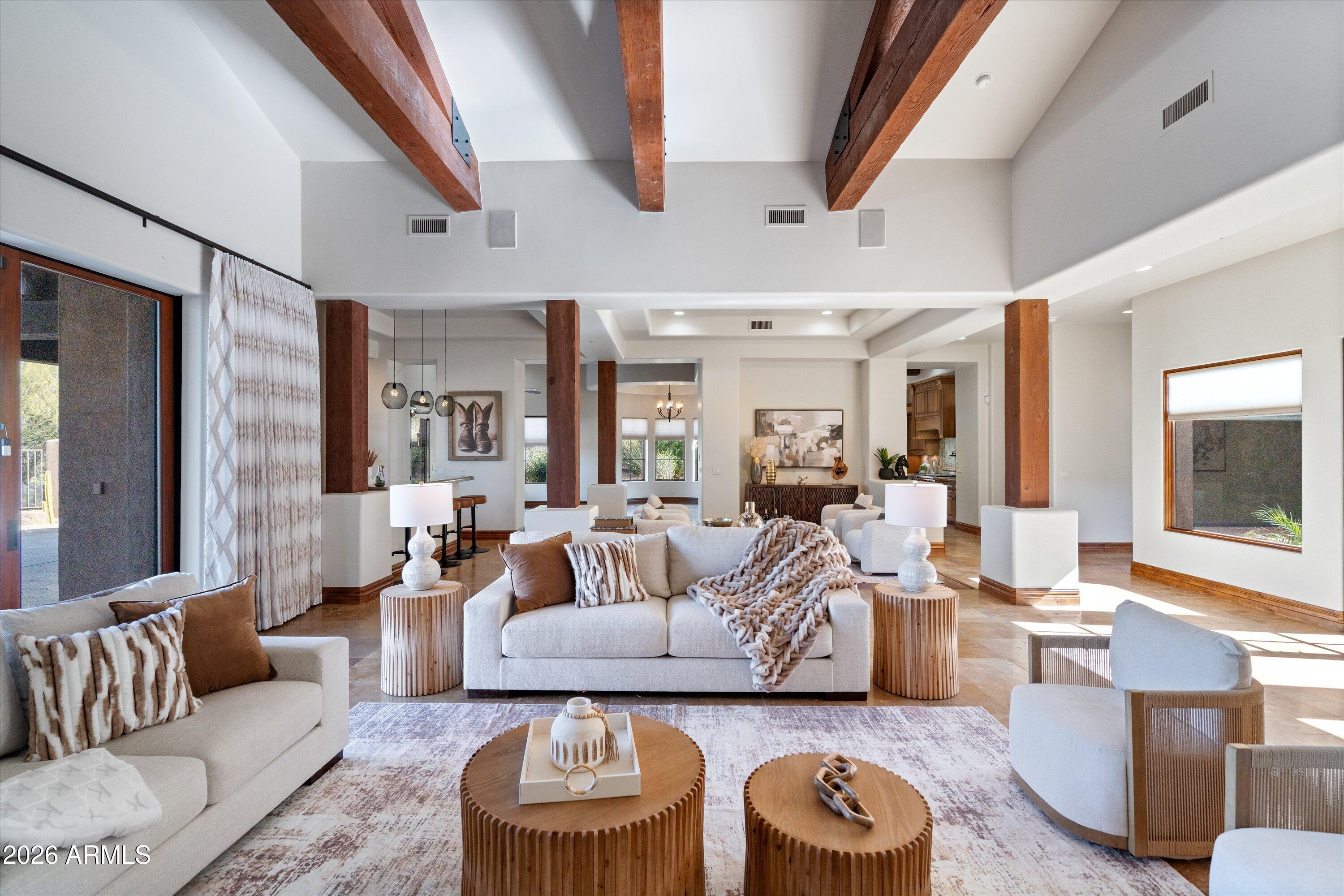 WHISPER ROCK - Residential
