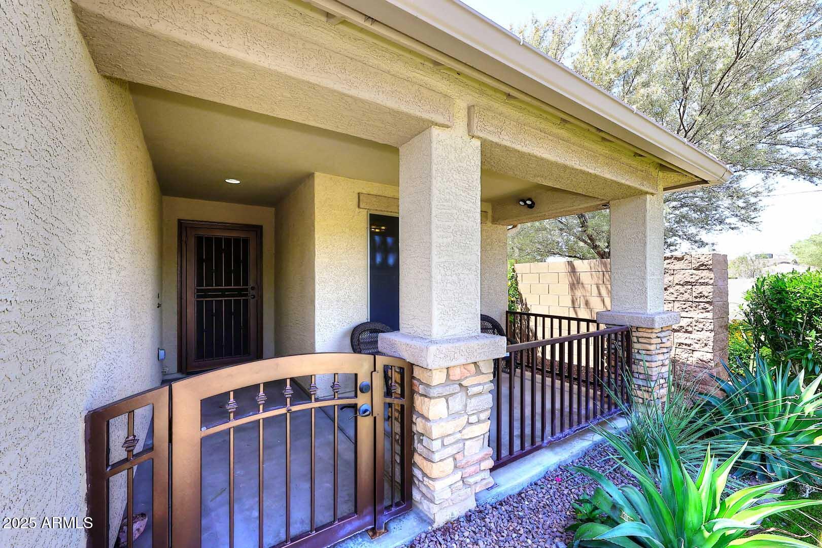 2005 E ANDERSON Drive E