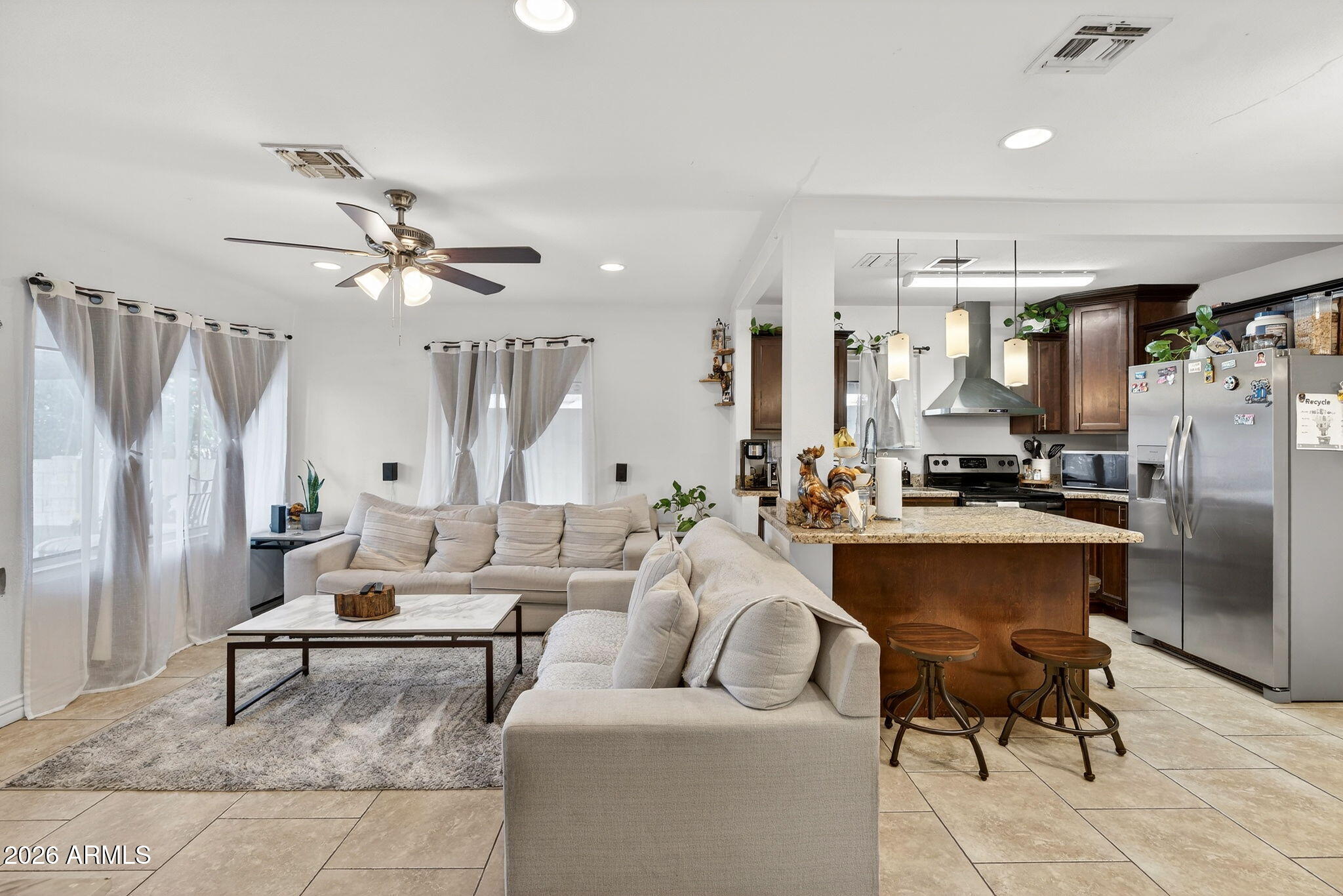 2311 E WILLETTA Street