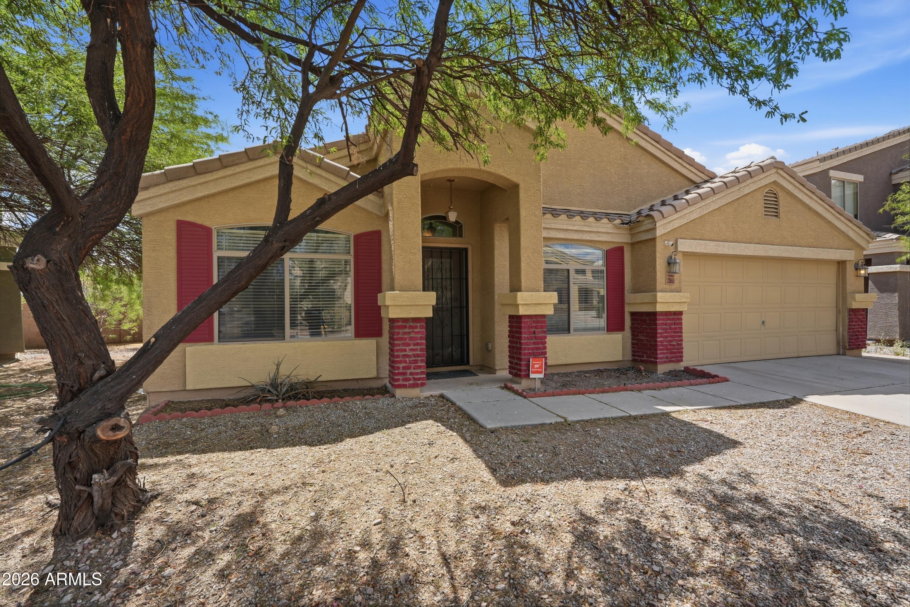 23553 W HUNTINGTON Drive