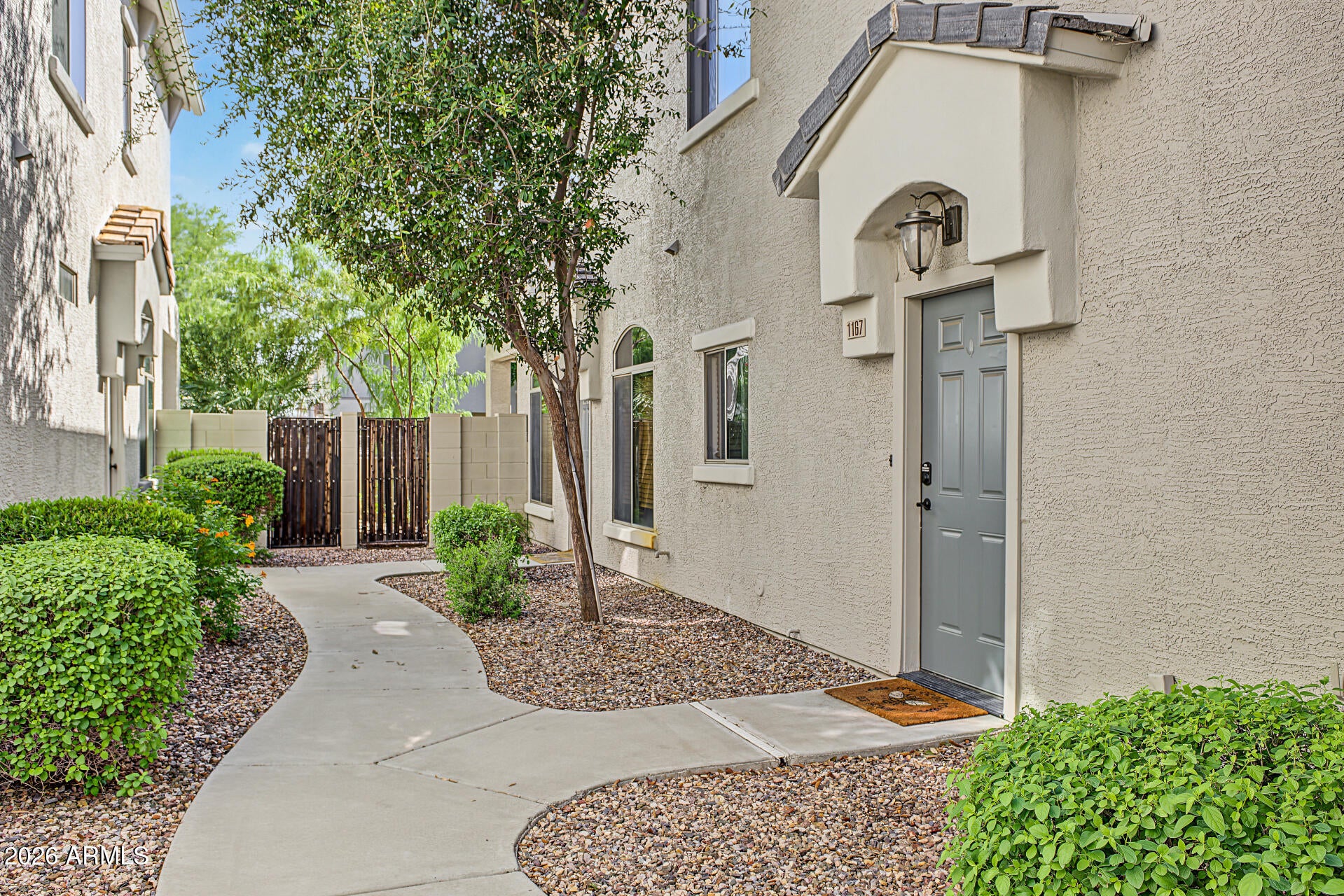 2150 E BELL Road 1167