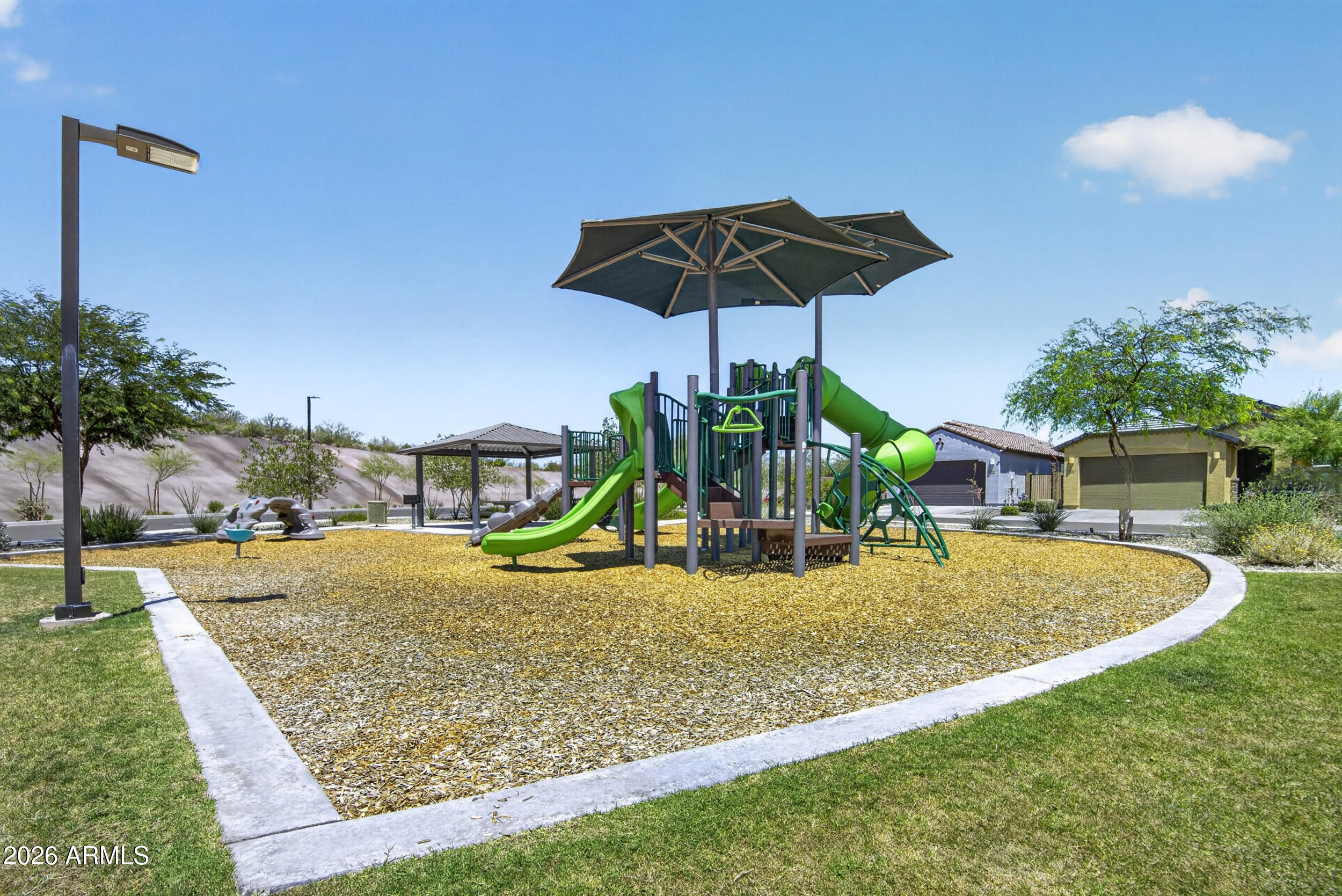 3253 W JUNIPER CANYON Drive