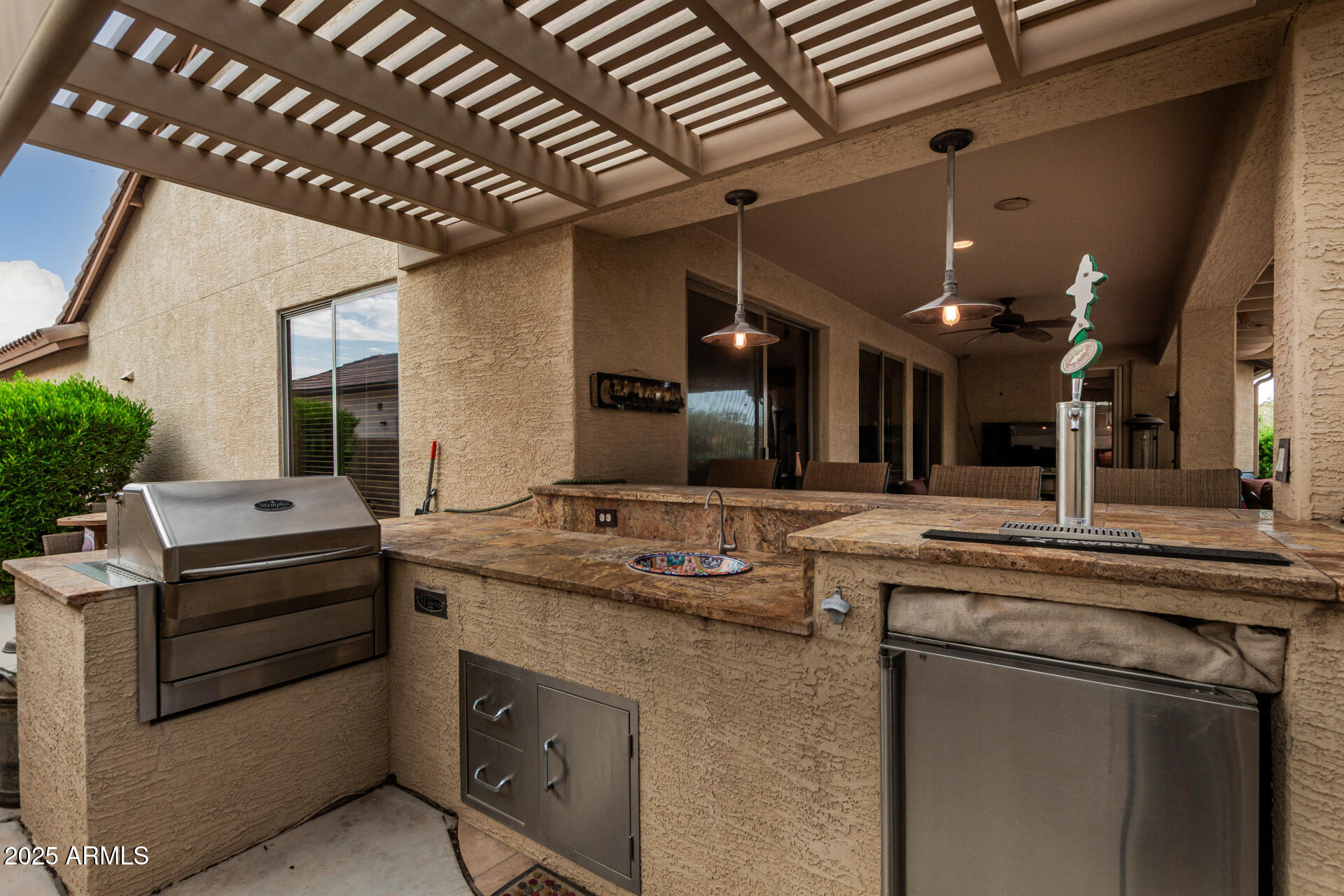 4877 W COMANCHE Drive