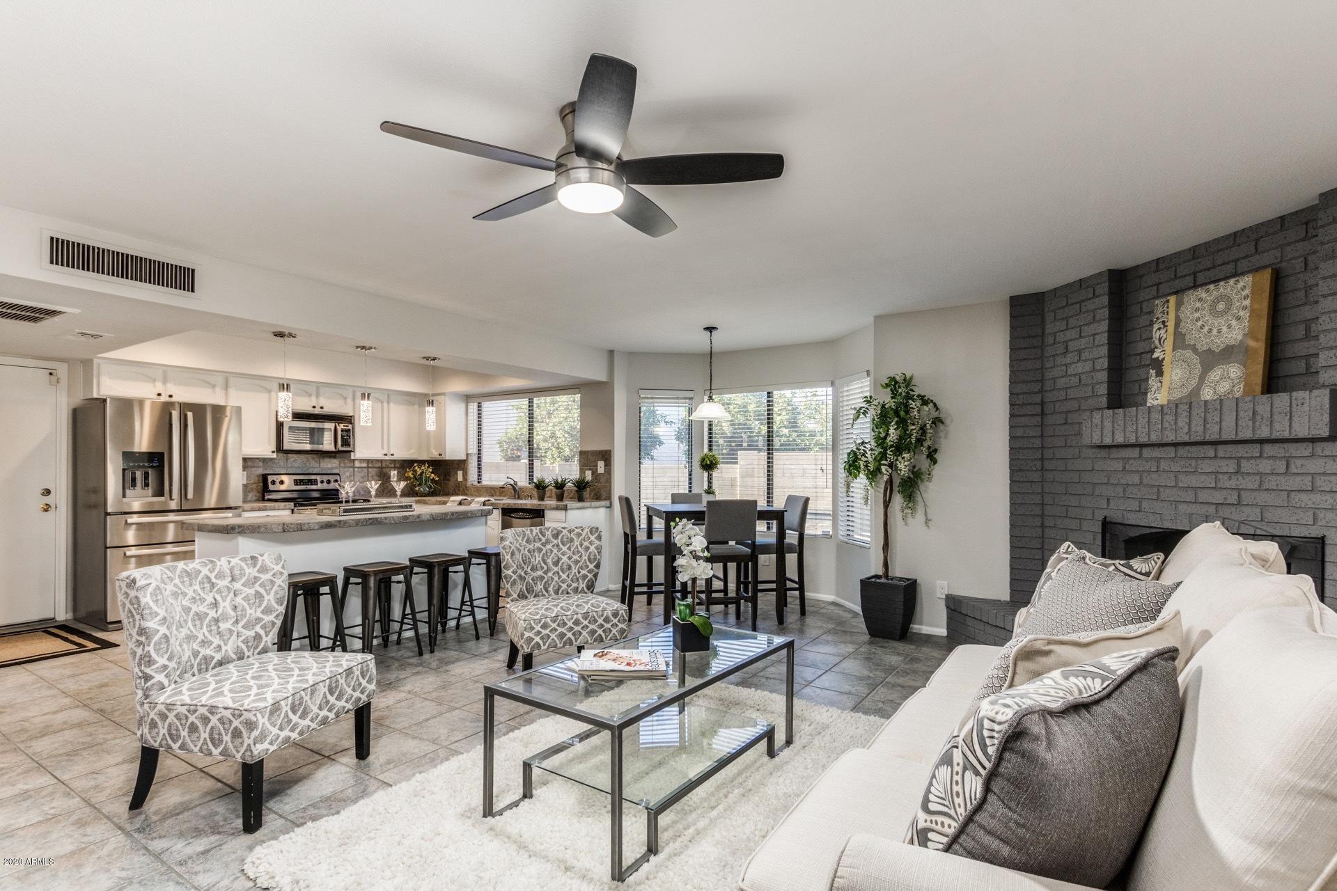 5216 E MONTE CRISTO Avenue