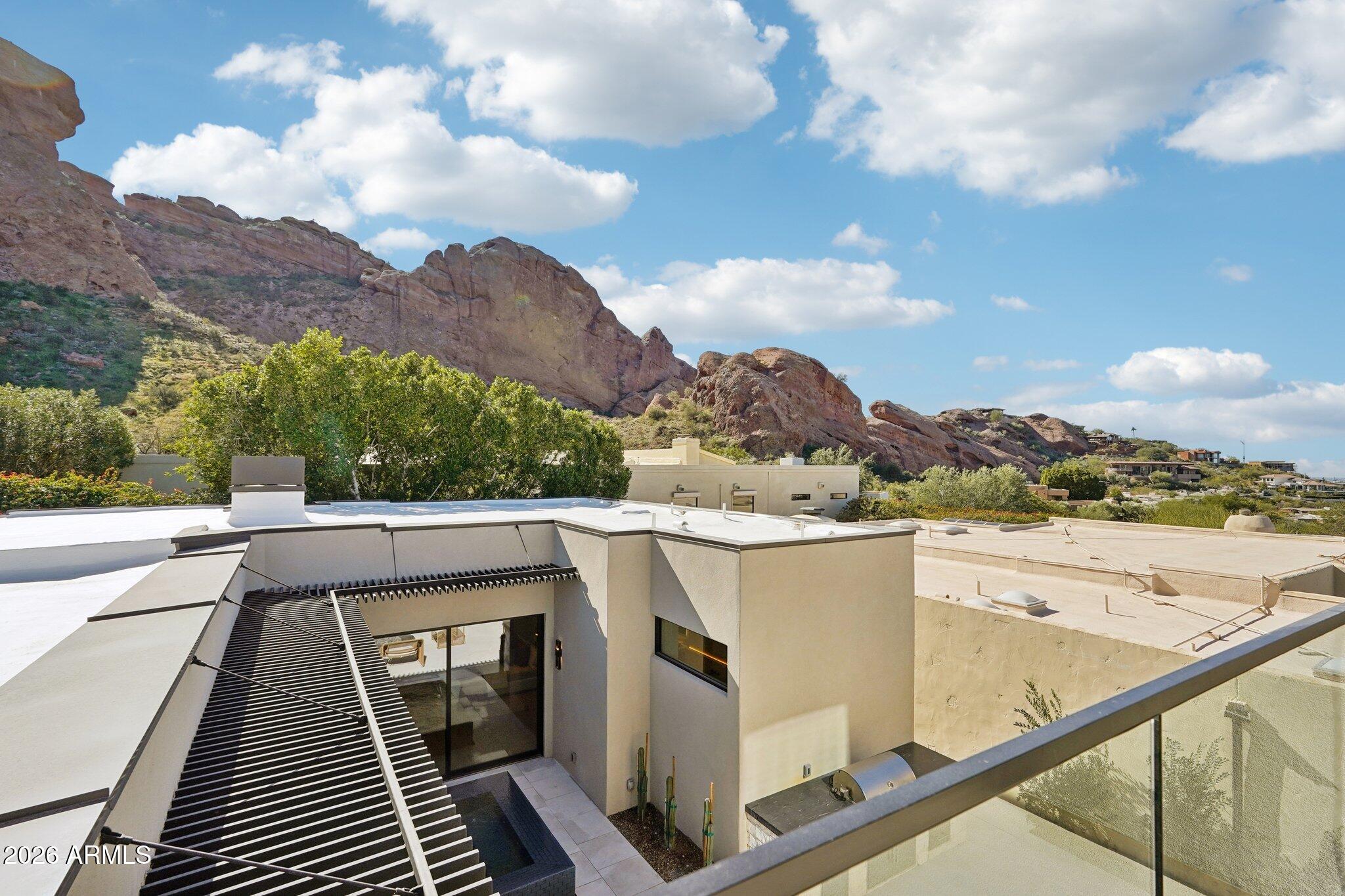 ECHO CANYON - Residential