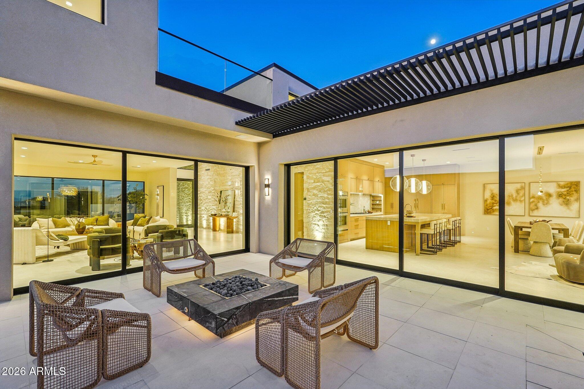 ECHO CANYON - Residential