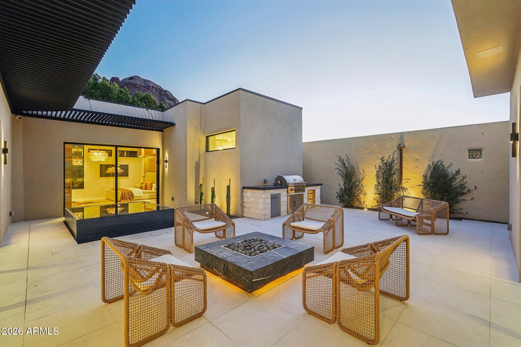 ECHO CANYON - Residential