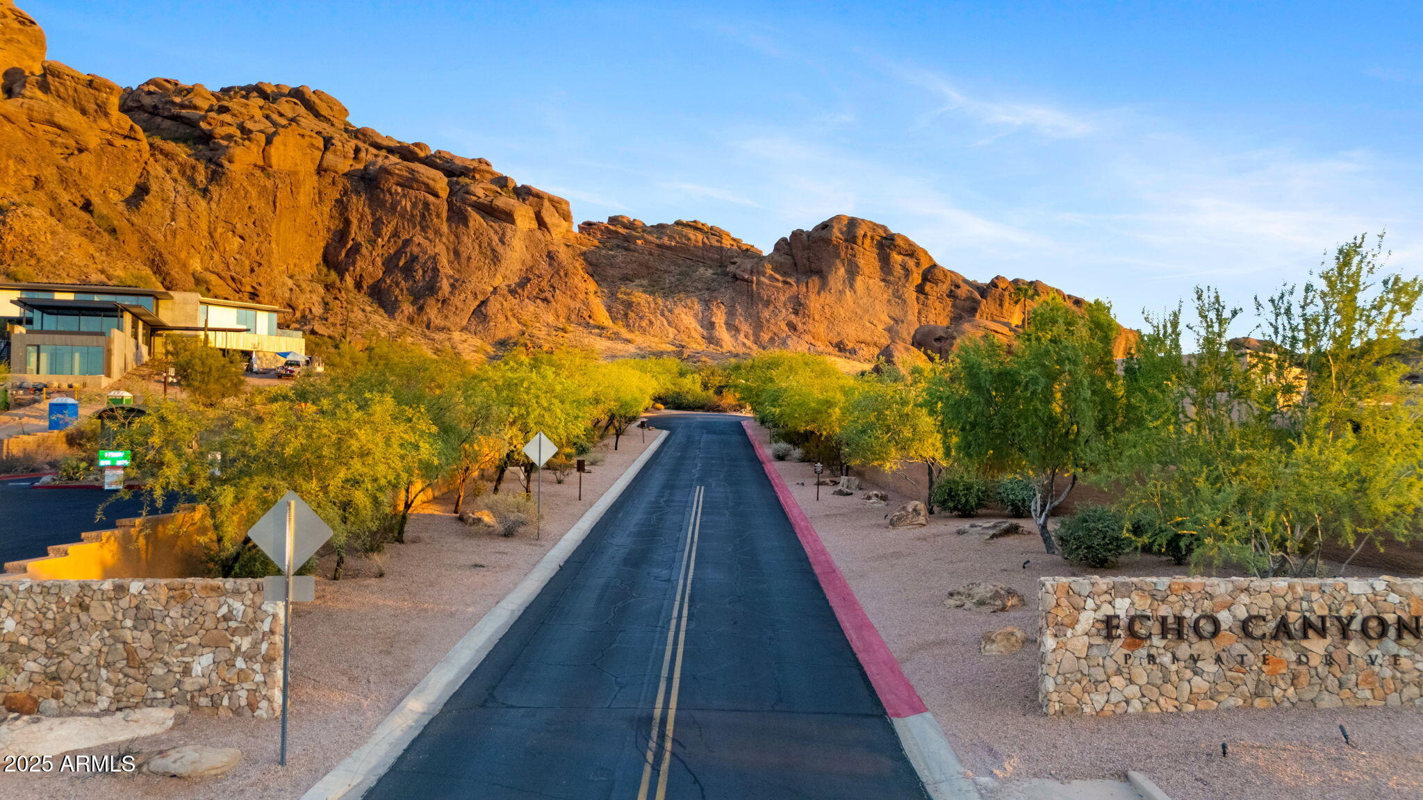 ECHO CANYON - Residential