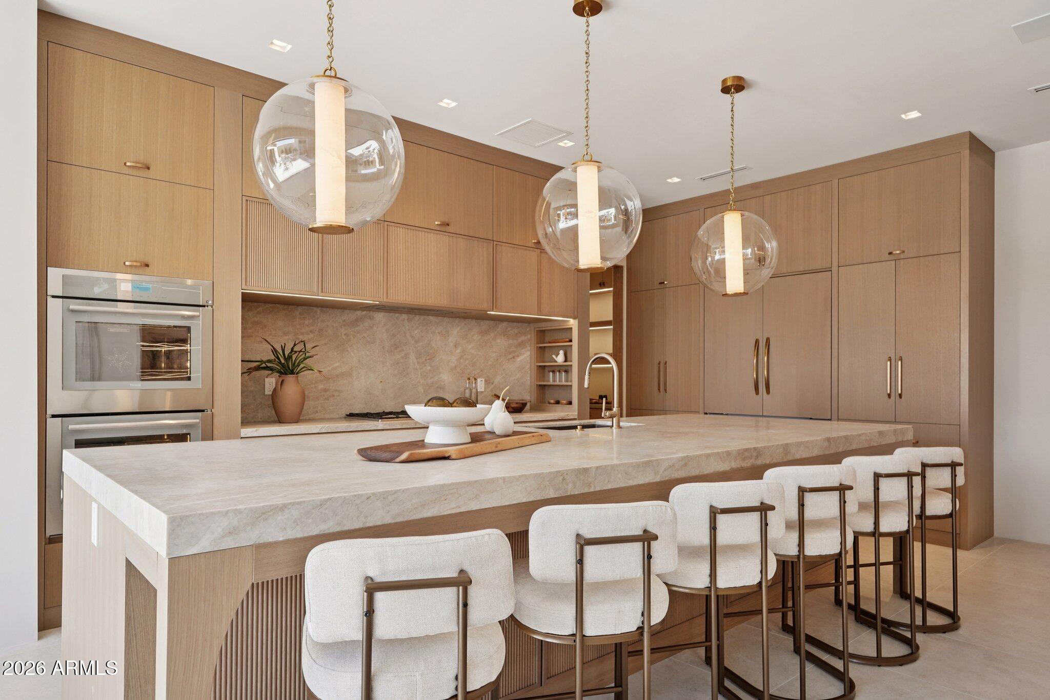 ECHO CANYON - Residential