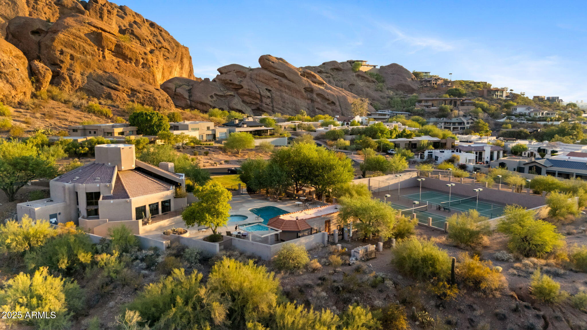 ECHO CANYON - Residential