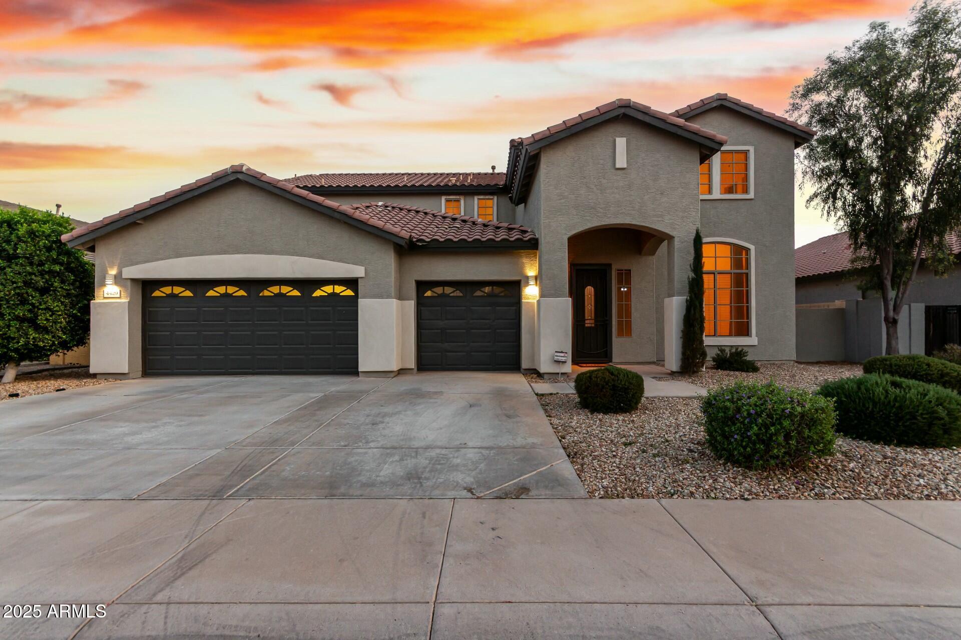 4429 W PASEO Way