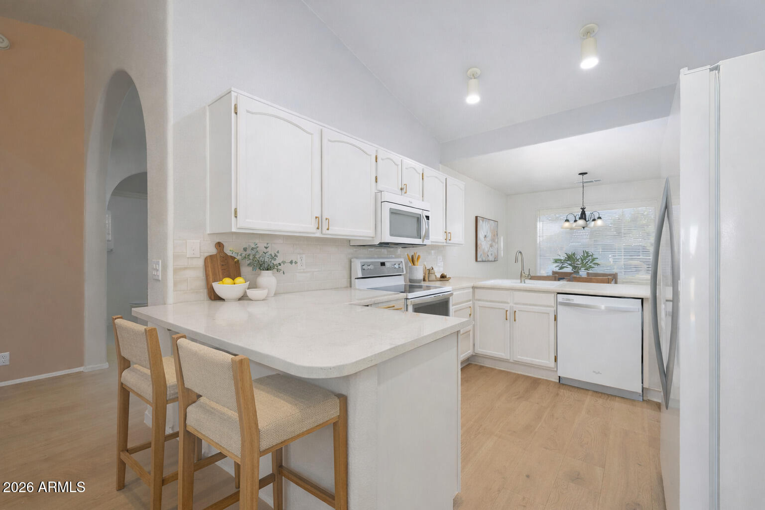 824 S EVERGREEN Street