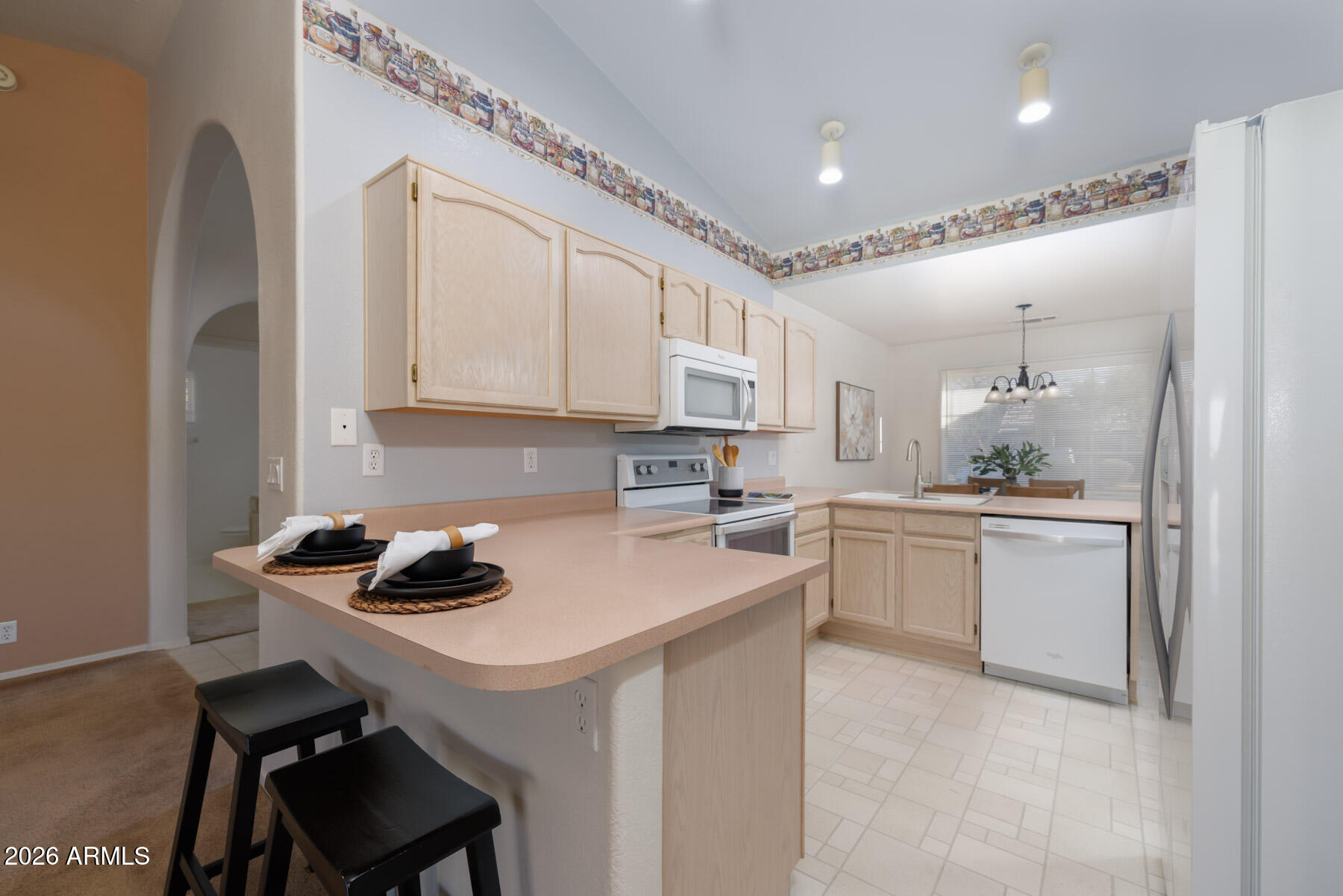 Properties 2 824 S EVERGREEN Street