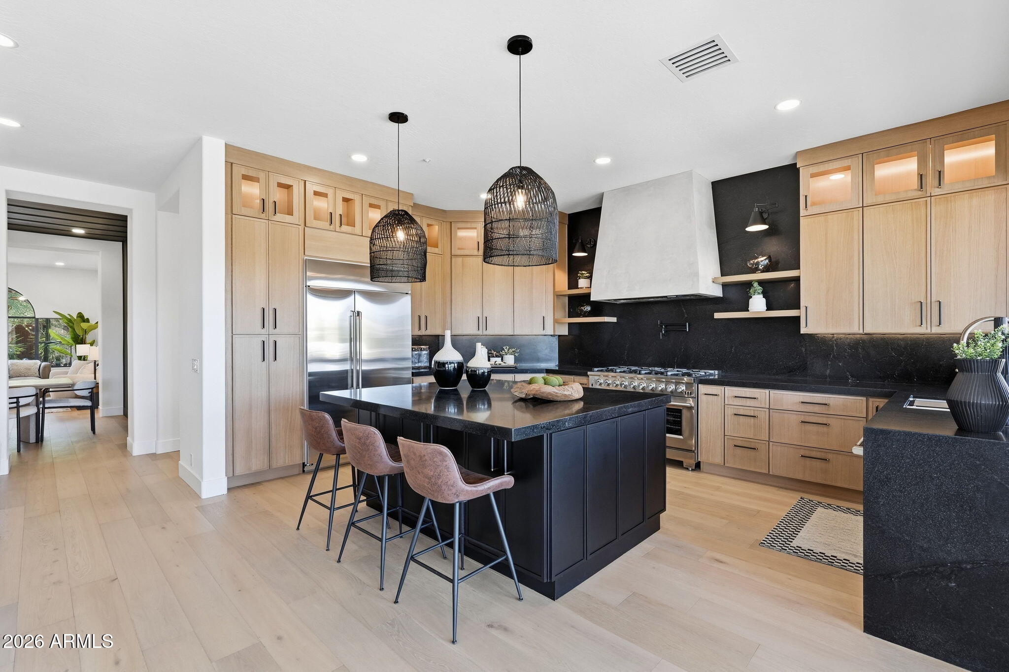 10679 E RAINTREE Drive