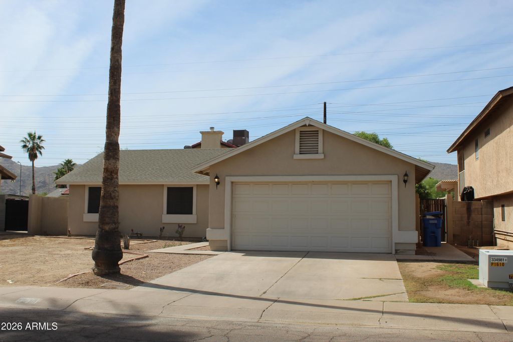 Photo of 1511 E Fremont Road, Phoenix, AZ 85042 (MLS # 7026064)
