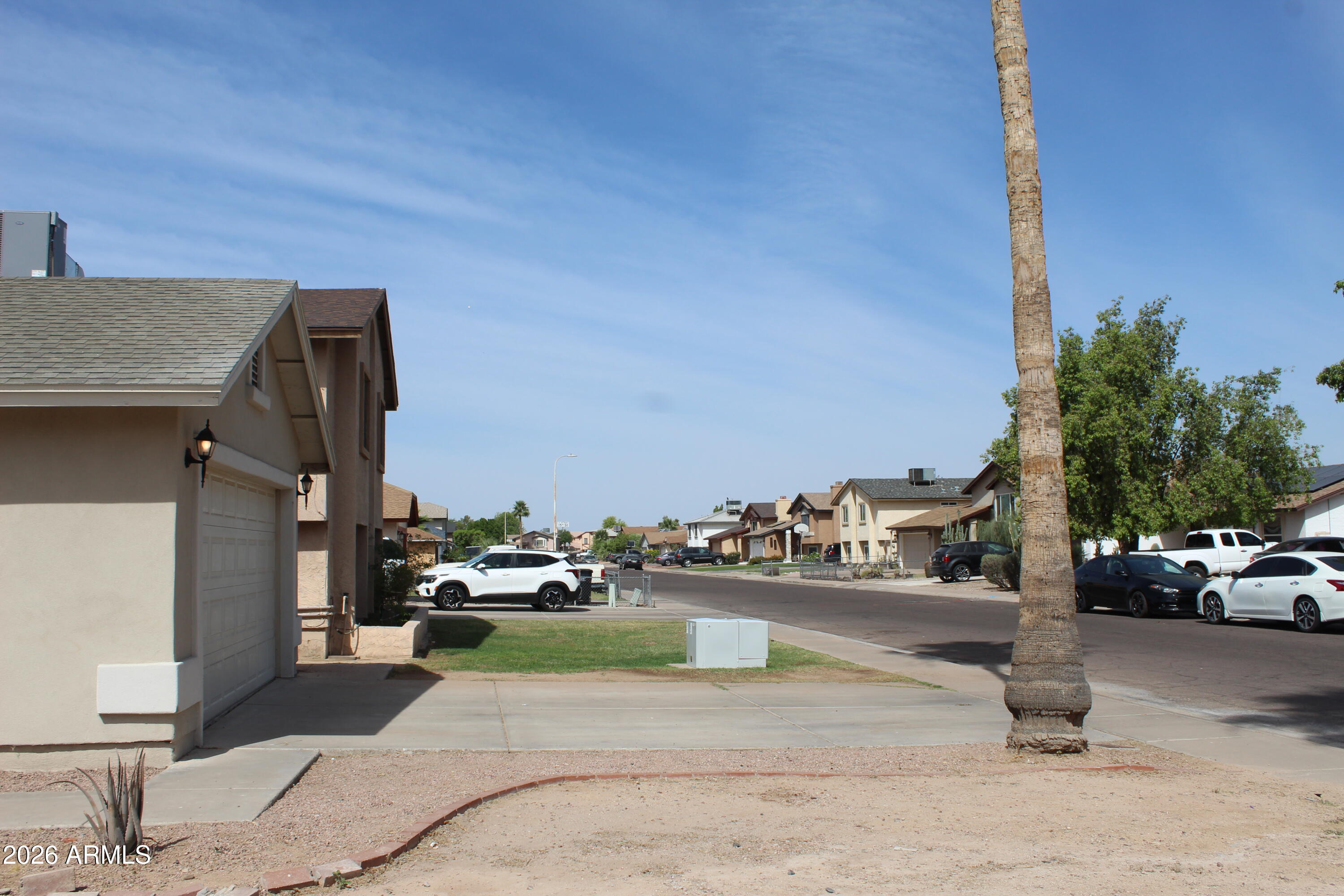 1511 E FREMONT Road
