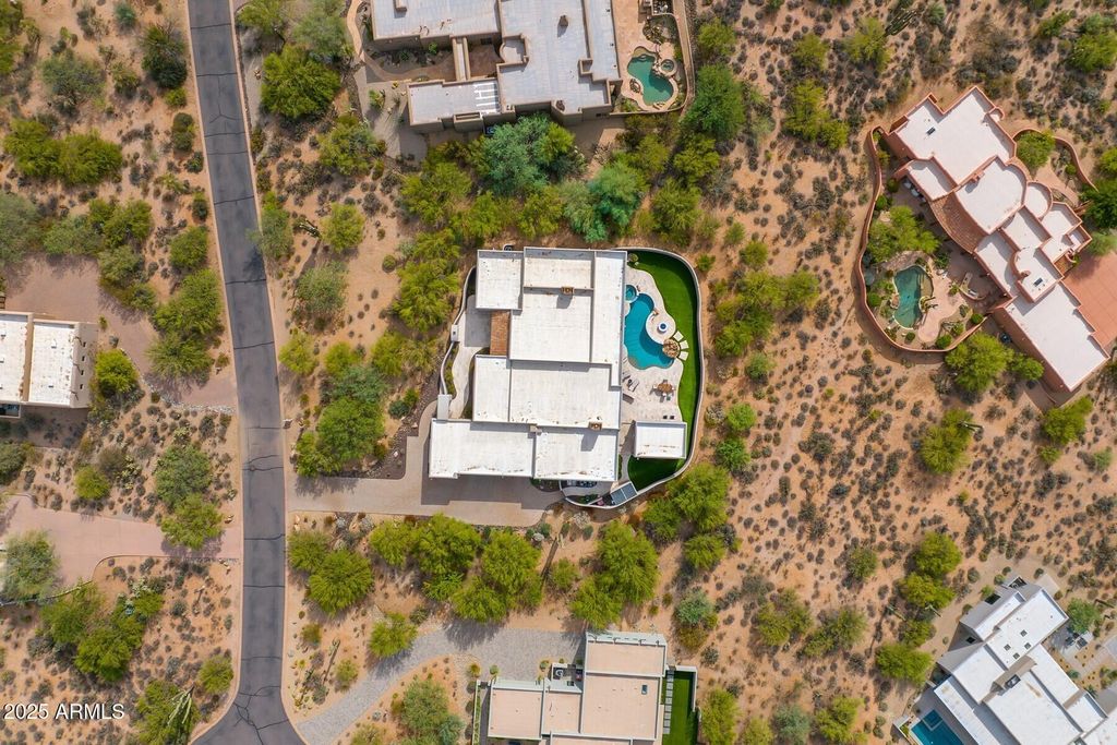 Photo of 8300 E Dixileta Drive E #233, Scottsdale, AZ 85266 (MLS # 6908100)