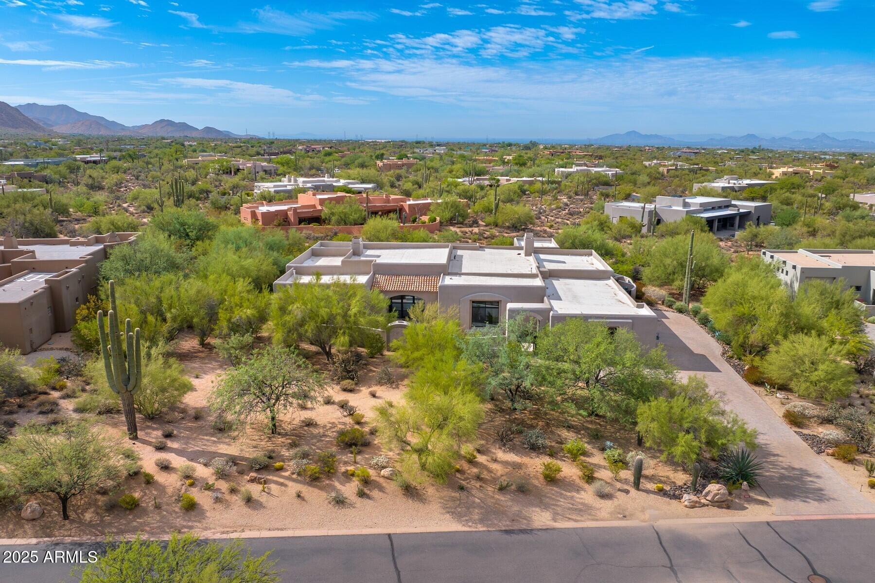 8300 E DIXILETA Drive E 233
