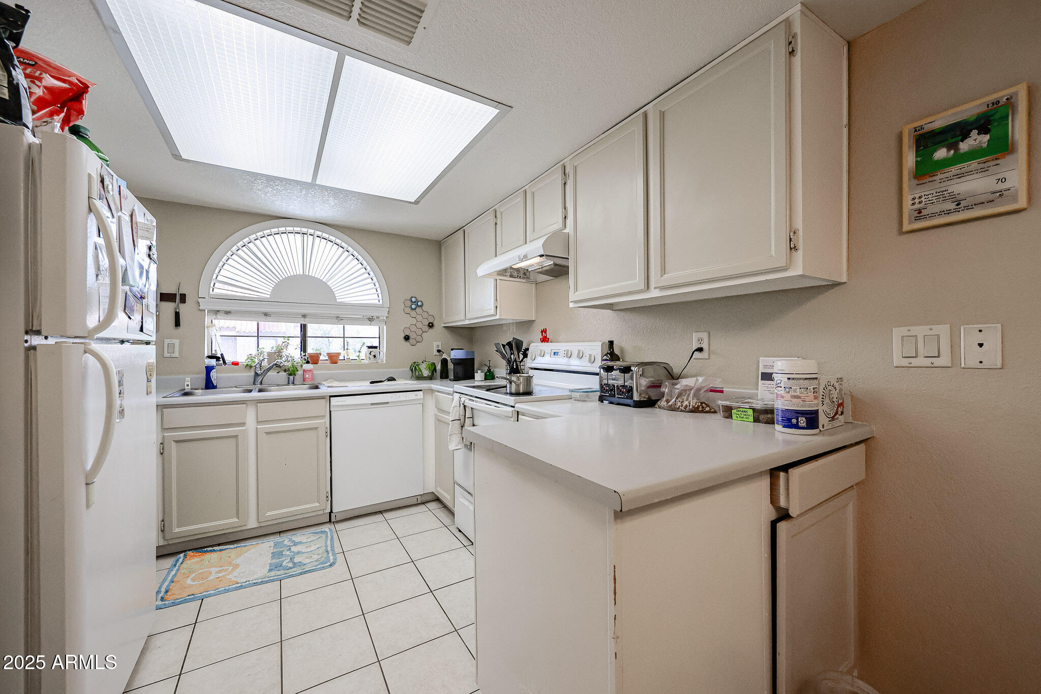 1905 E University Drive 270