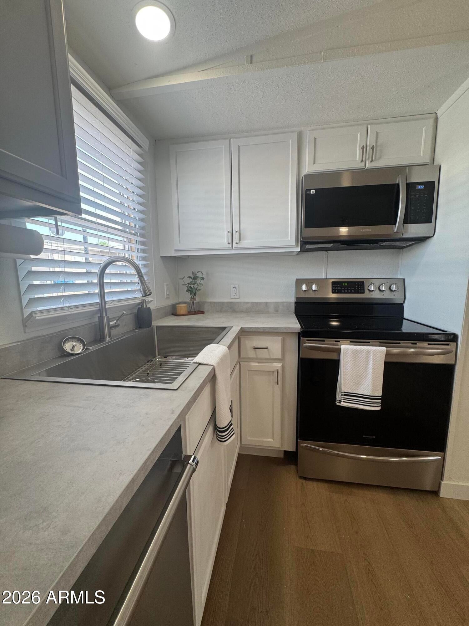 303 E South Mountain Avenue 156