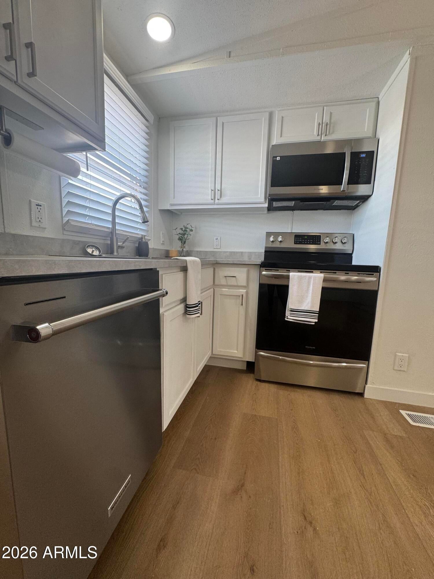 303 E South Mountain Avenue 156