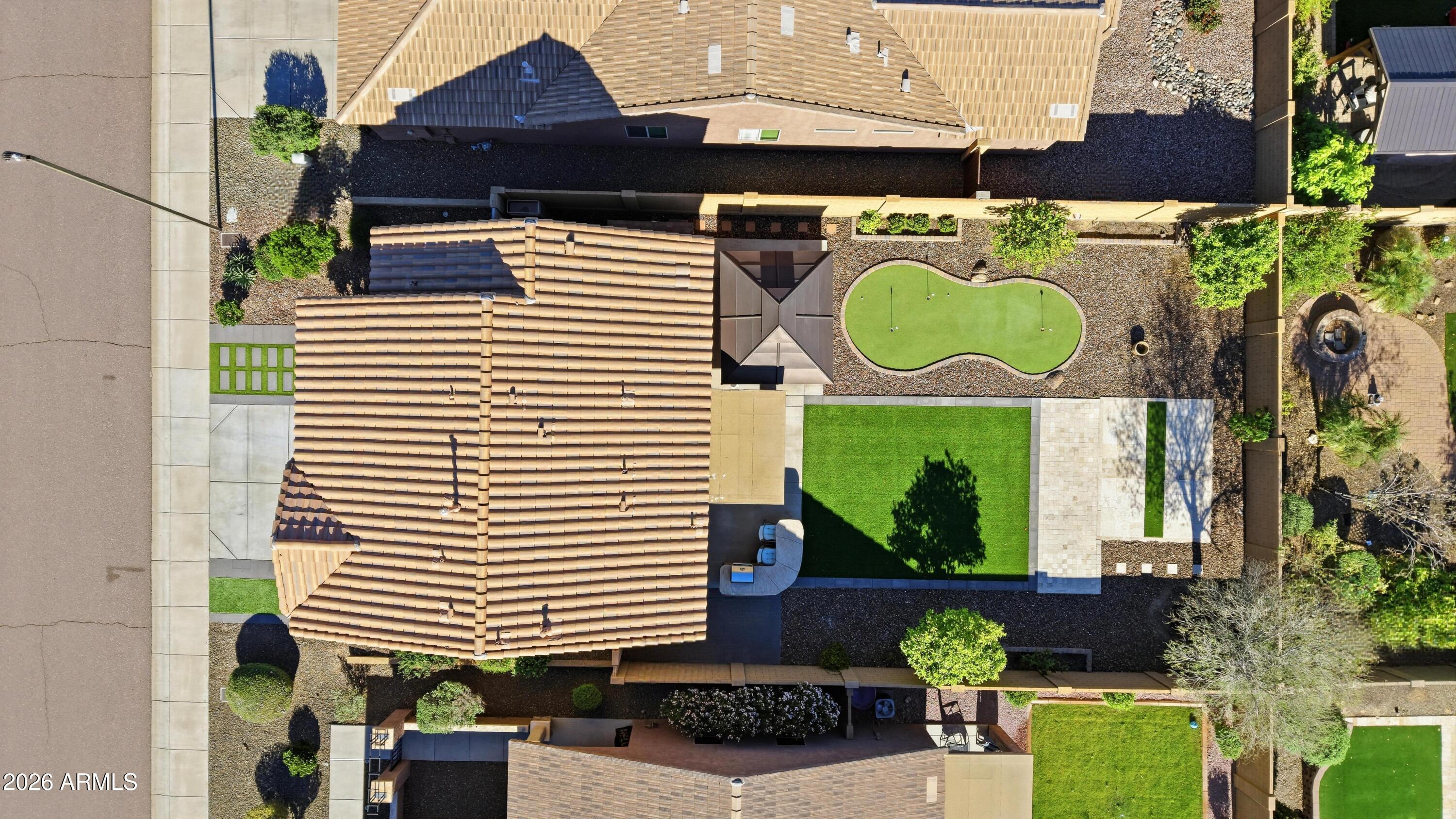 1717 W BUCKHORN Trail