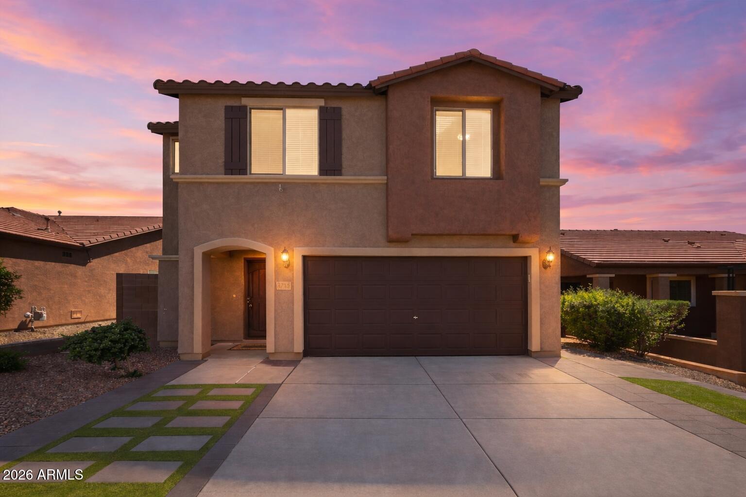 1717 W BUCKHORN Trail