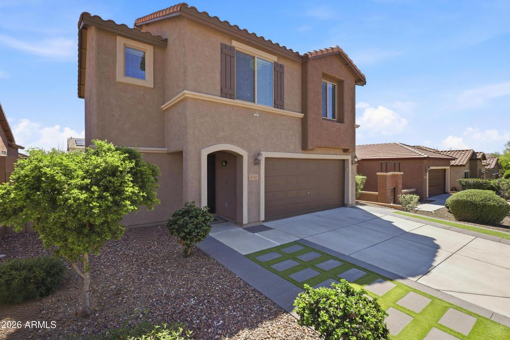 Photo of 1717 W Buckhorn Trail, Phoenix, AZ 85085 (MLS # 7002031)
