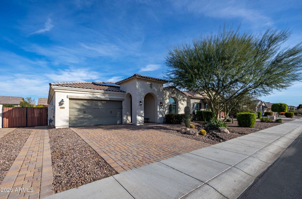 Photo of 9394 W Daley Lane, Peoria, AZ 85383 (MLS # 6968687)