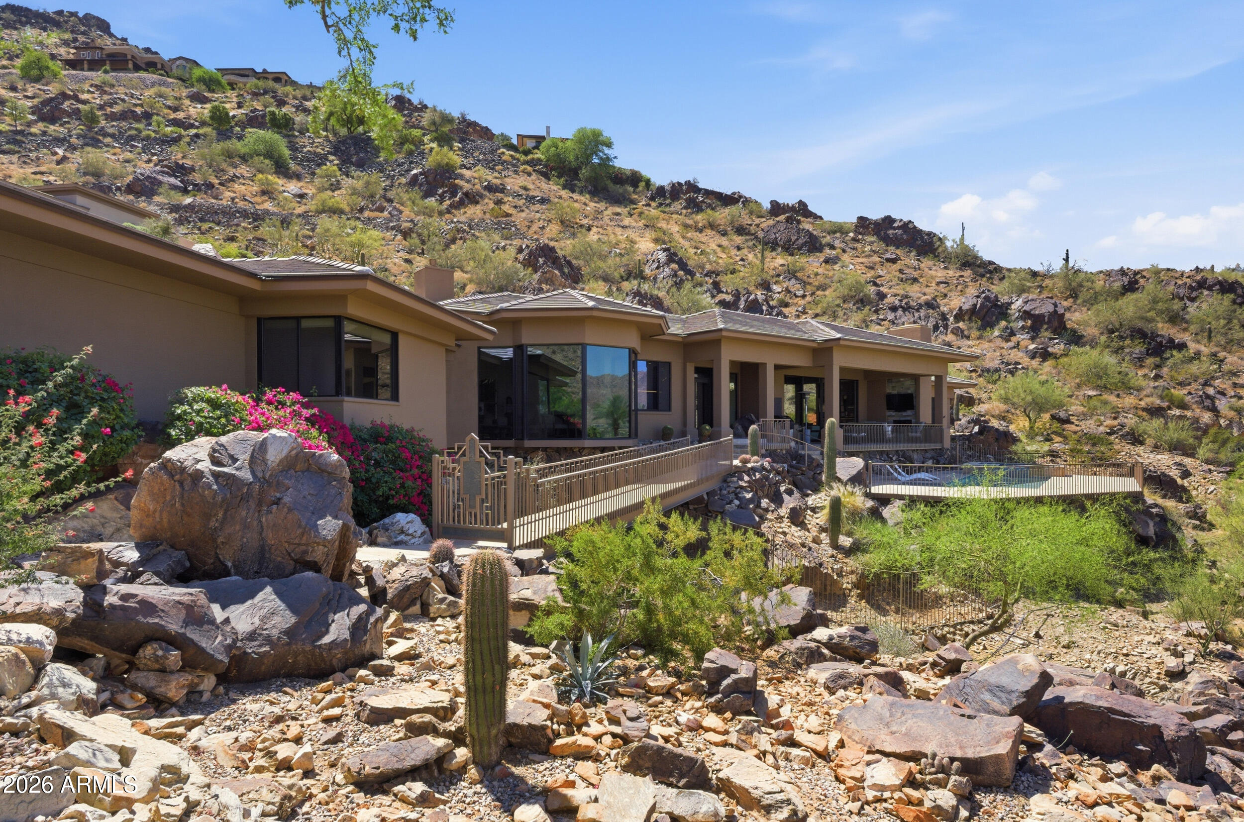 LAS BRISAS AMD - Residential