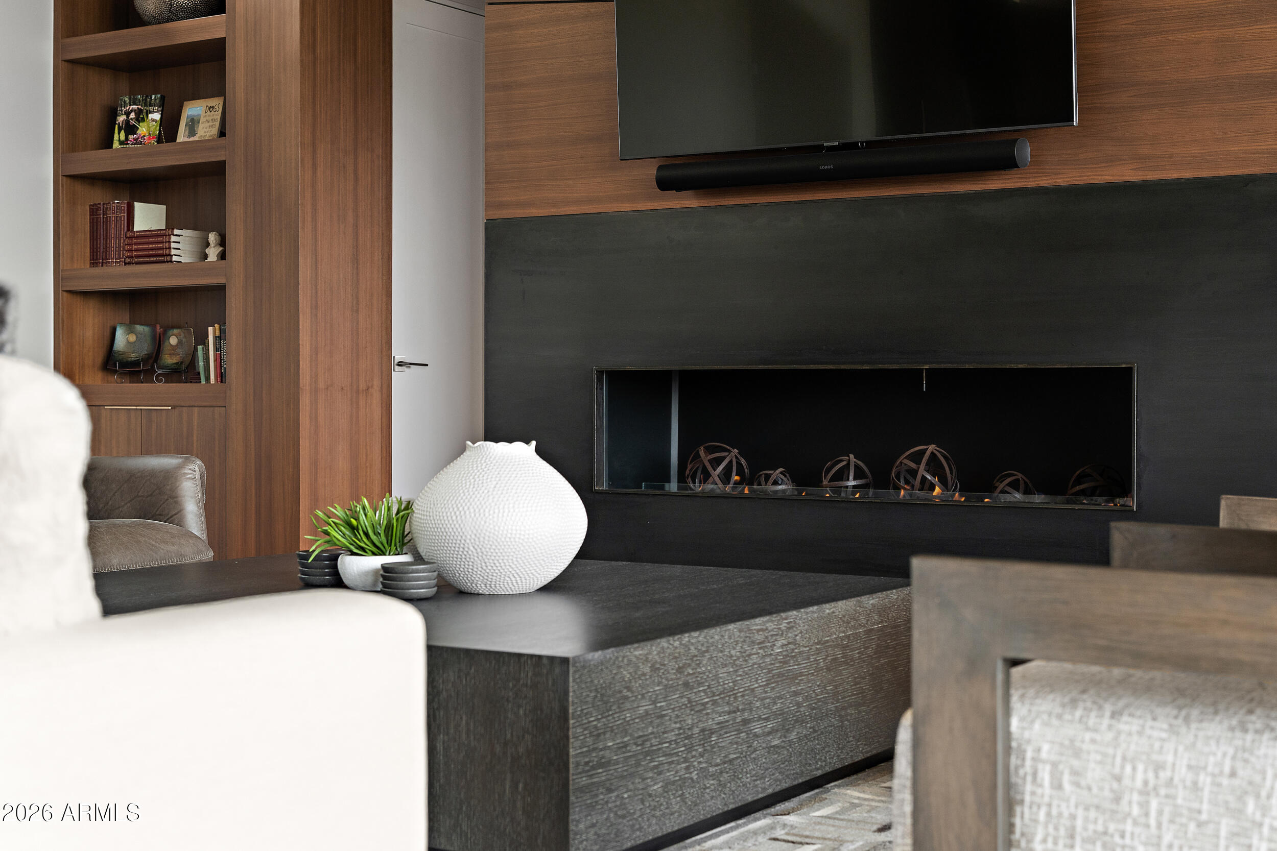 LAS BRISAS AMD - Residential