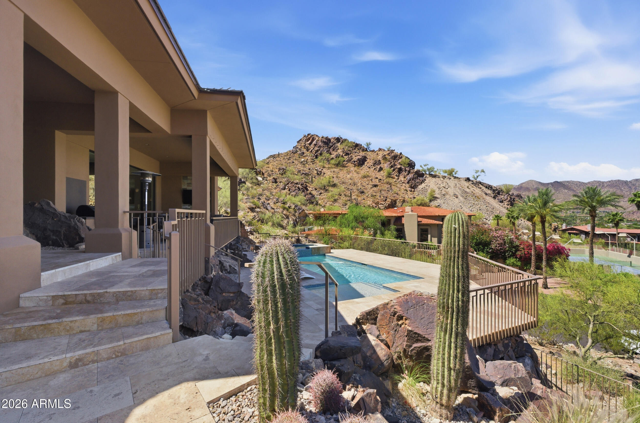 LAS BRISAS AMD - Residential